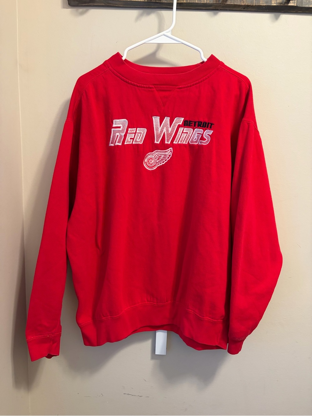 Vintage Detroit Red Wings Sweatshirt XL Hockey Rules NHL Embroidered Crewneck